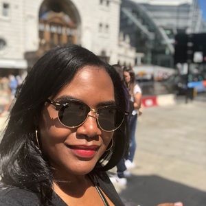 Meet your Posher, Cheryl